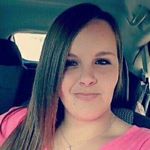 Meet your Posher, Kaitlynn